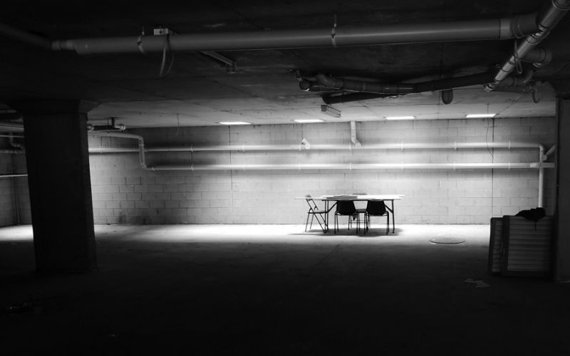 Lee más sobre el artículo El uso de un sistema de extracción subterránea para combatir la humedad en sótanos