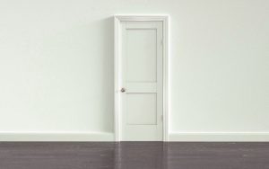 Cómo Arreglar Una Puerta Que Roza El Suelo